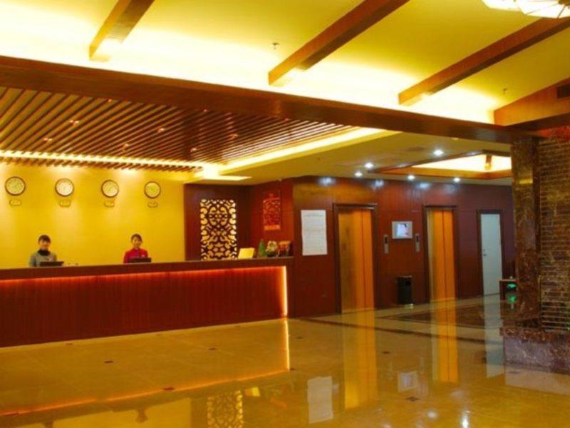 Vienna Hotel Guangzhou Shaheding Metro Station Екстер'єр фото